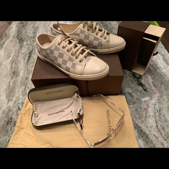 Louis Vuitton Damier Aviator Glasses - Picture 6 of 6